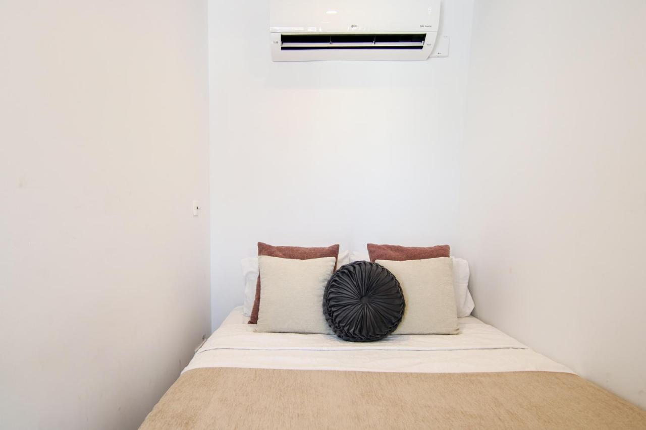 Phaedrus Living - Seaside Luxury Flat Harbour 104 Apartment Paphos Exterior photo